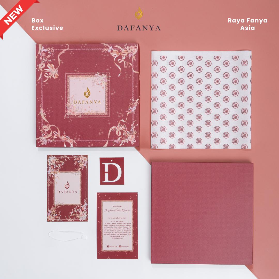 [BOX ONLY] 𝐃𝐀𝐅𝐀𝐍𝐘𝐀 - Exclusive Hard Box Kotak Jilbab Hampers Kado Premium Merah Burgundy